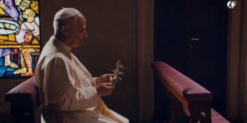 Pope’s March prayer intention: ‘for disarmament and peace’