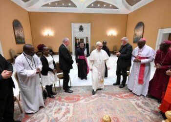Pope: Religions can coexist and promote peace in a radicalized world