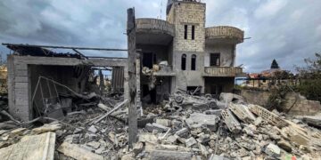 Pope expresses closeness to Christians affected by war in southern Lebanon