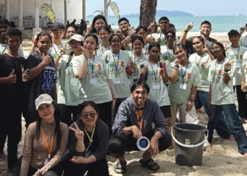 St Thomas Catechism students enjoy beach fellowship