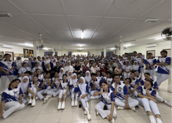 Health Campaign Brings Joy to Home of Peace Residents