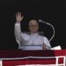 Pope at Angelus tells Christians to respond to hatred with love