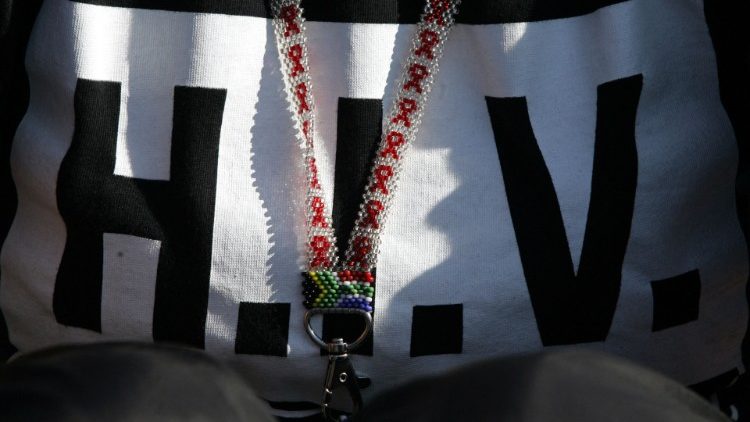 Holy See: Leave no one behind in care and prevention of AIDS