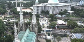 Pope to Asia’s Church: Be builders of communion