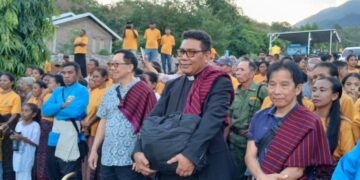 Two relics from Saint Peter’s Basilica arrive in East Flores, Indonesia
