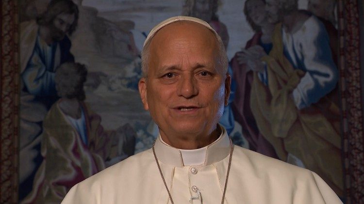 Pope calls women religious to ‘confront the globalization of indifference’