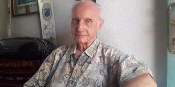 Indonesia islanders mourn last foreign missionary