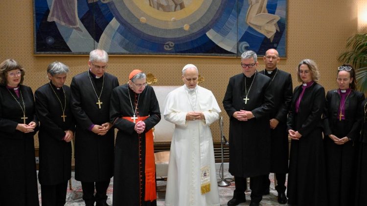 Pope: Christians should seek communion and foster peace together