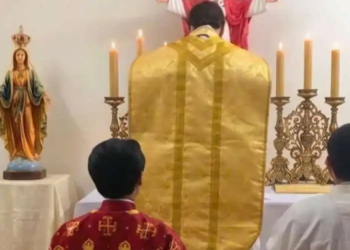 Young Vietnamese Catholics are rediscovering the Latin Mass