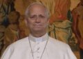 Pope to West African youth: Bear witness to peace, love amid conflicts