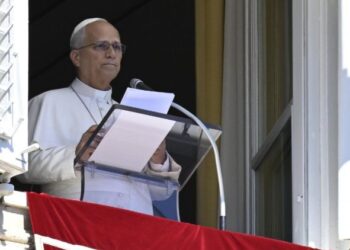 Pope at Angelus: Without forgiveness we cannot live in peace