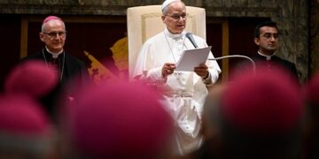 Pope: Emphasis on individual freedom makes us less free to be ourselves