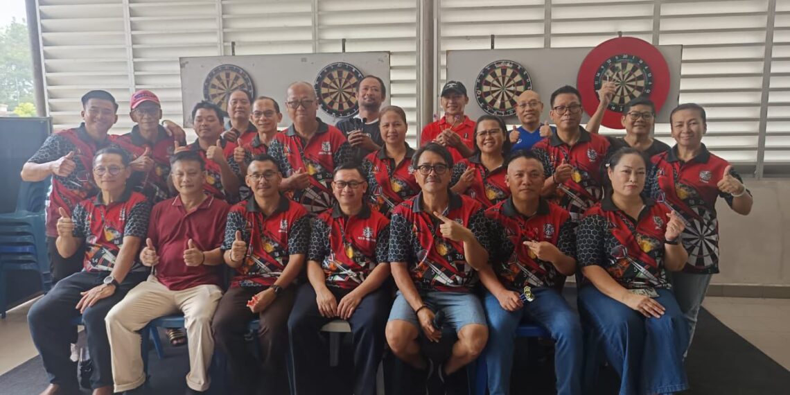 Pertandingan Darts menghidupkan cintakasih, kekeluargaan umat DMC
