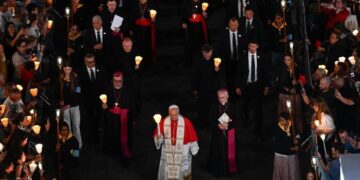 A rosary in the footsteps of millions of pilgrims