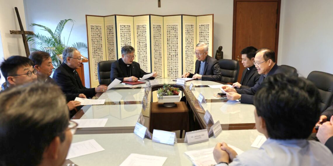 Two Asian archdioceses bridge 200-year-old missionary legacy with joint declaration