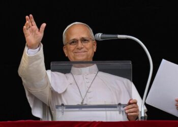 Pope at Angelus: Love for God must overflow into love for others