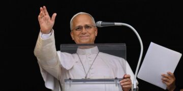 Pope at Angelus: Love for God must overflow into love for others